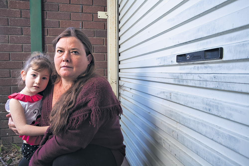 Burglars caught after spate of thefts in Camillo and Kelmscott