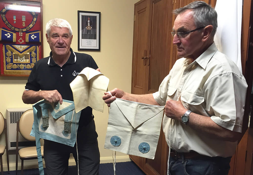 Freemasons let down their guards to attract more members