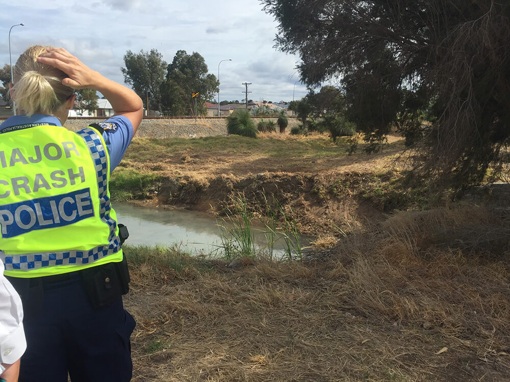 Man dies in drain after motorcycle crash