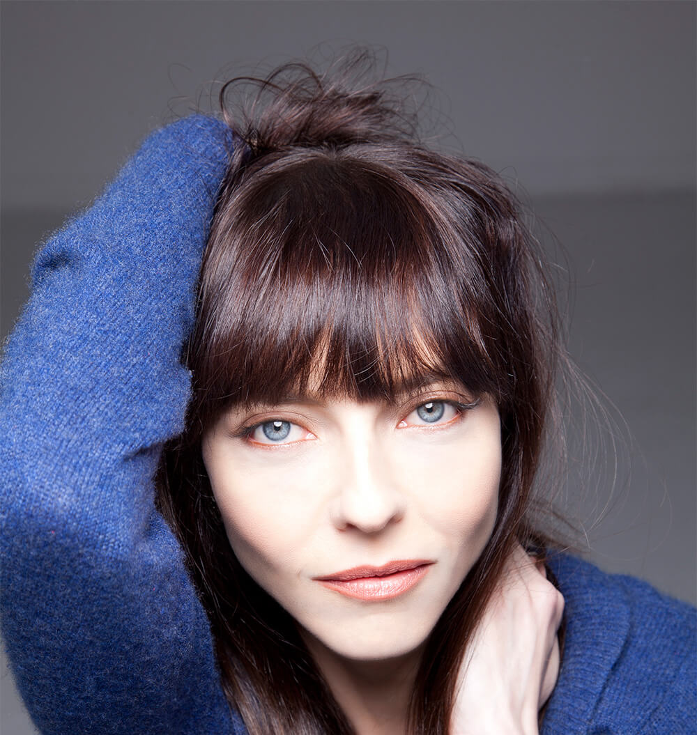 Talk vampires with Drusilla at Supanova