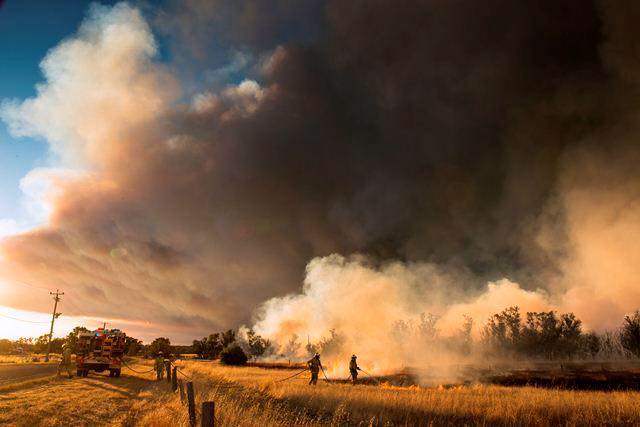 Unique fire conditions in Perth hills