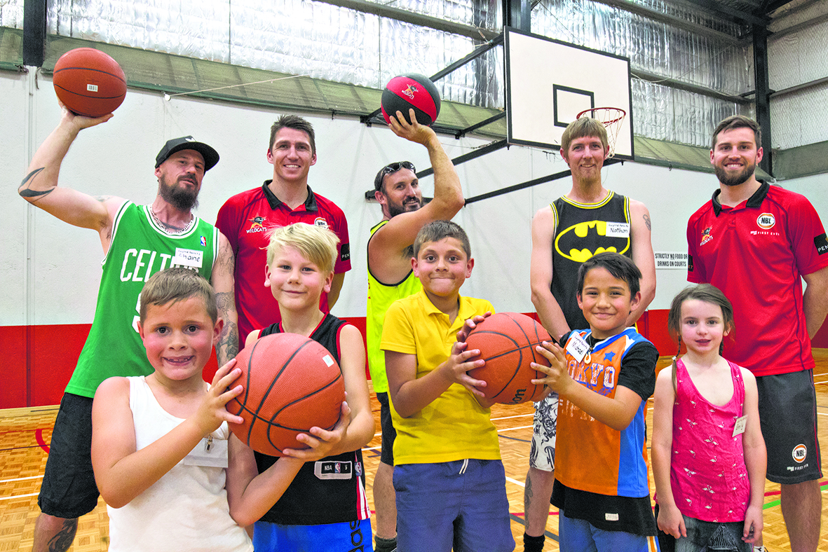 Children go wild about meeting their idols