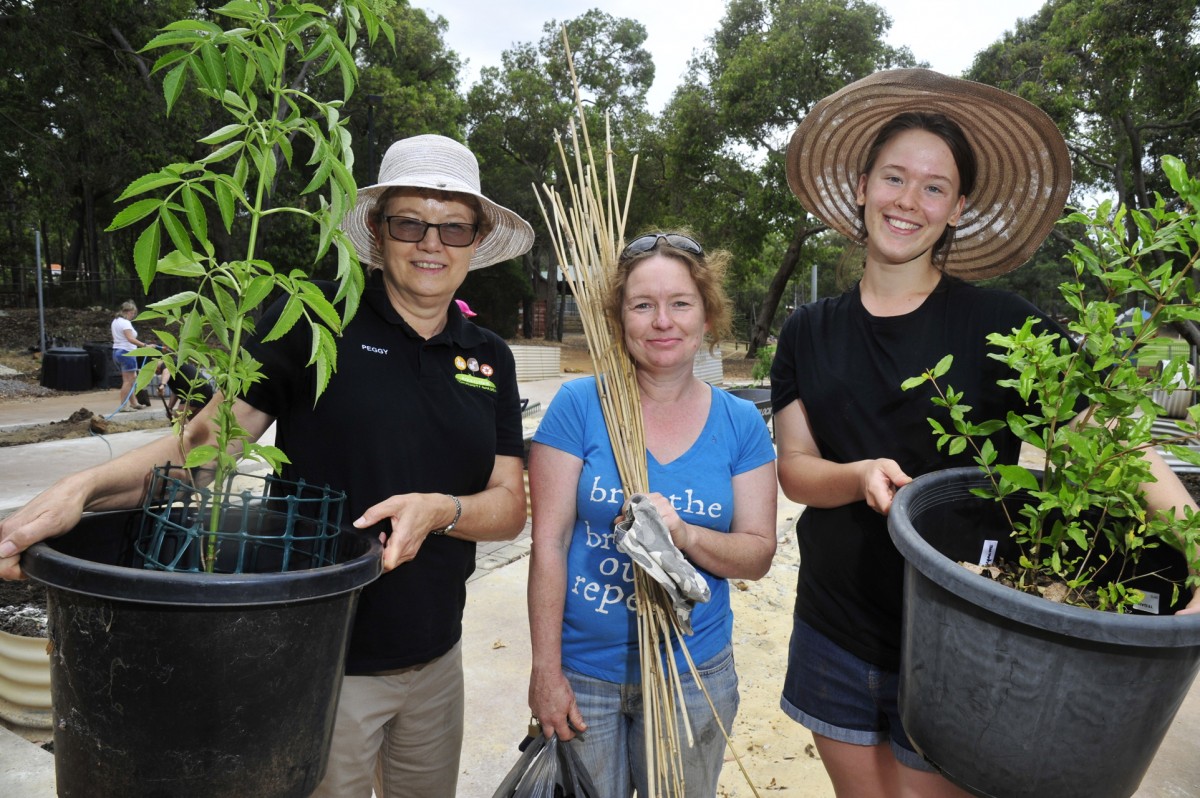 Smiles despite heartache at Roleystone’s Community Garden