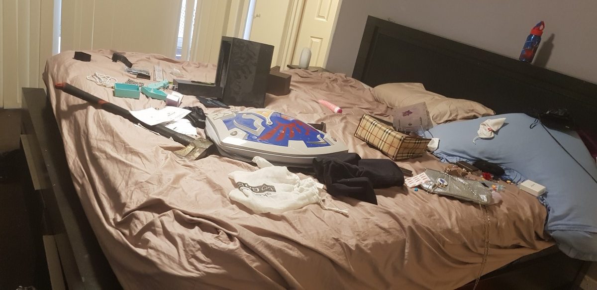 Mount Nasura homes targeted by thieves