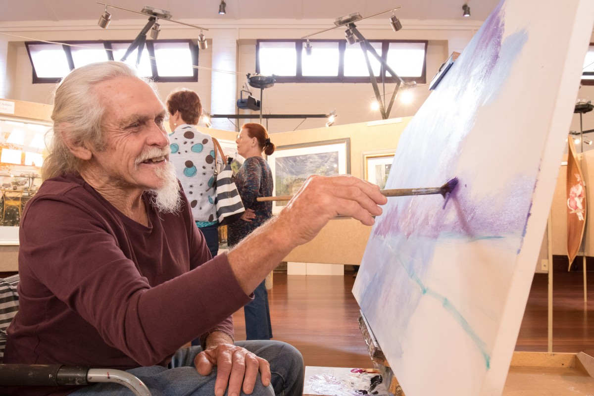 Artists’ showcase impresses crowds