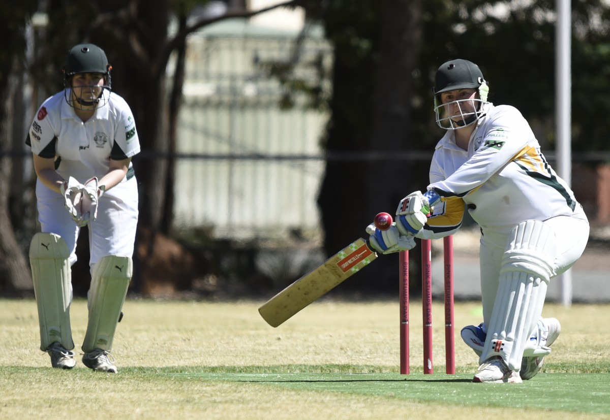 Roleystone Karragullen women’s sides face off for a spot in the grand final