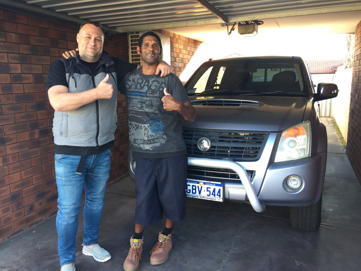 Family pitches in to help Gav