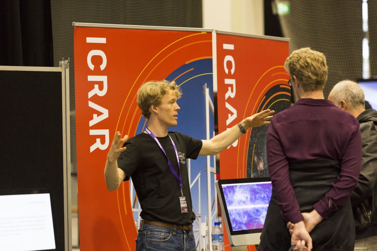 Budding science writers urged to enter national competition