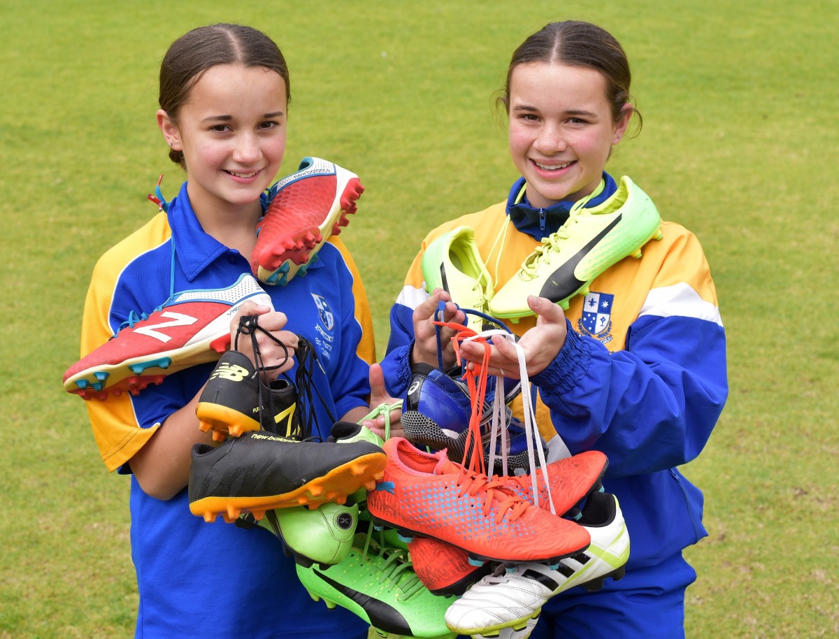 Sisters booting goals