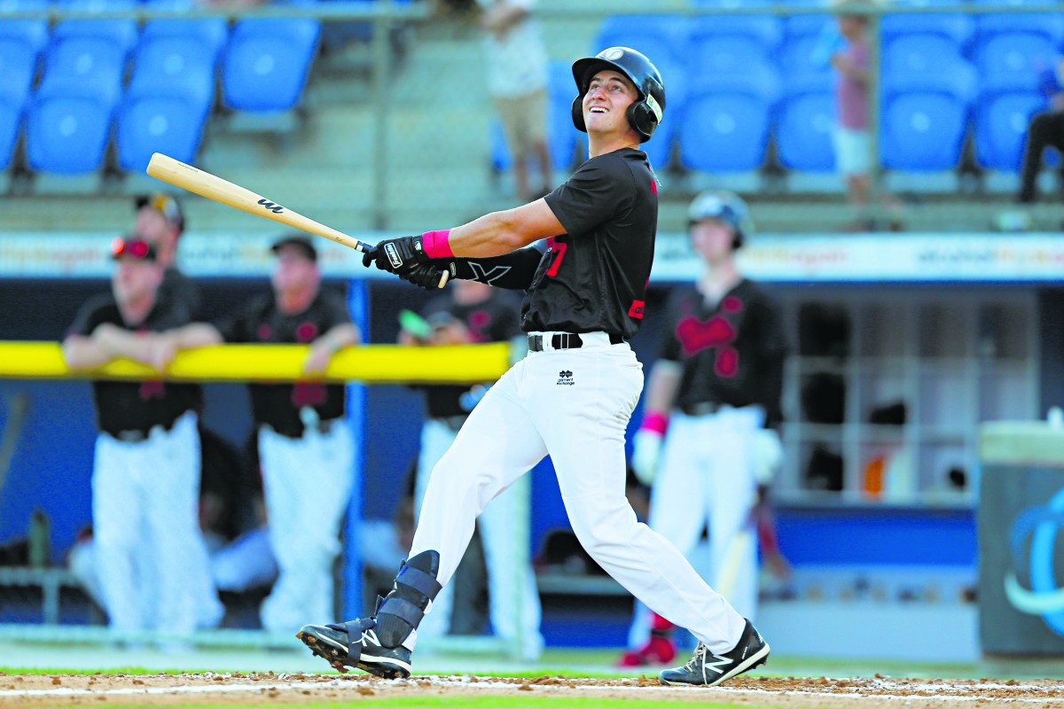 Perth Heat clashes with Adelaide Giants in Thornlie