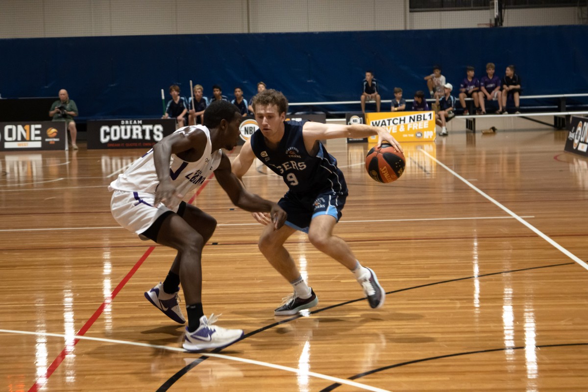 Tigers destroy Lightning in Willetton