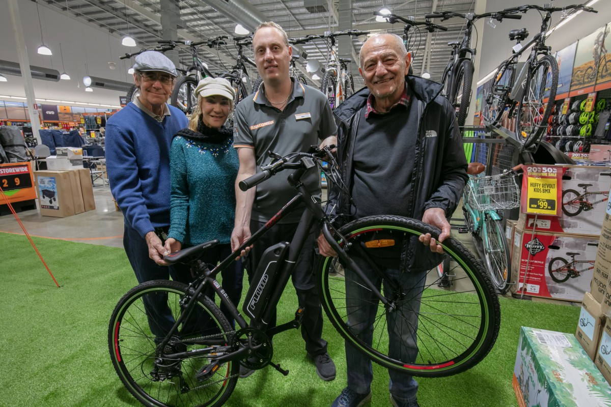 Derek and Mary to the rescue