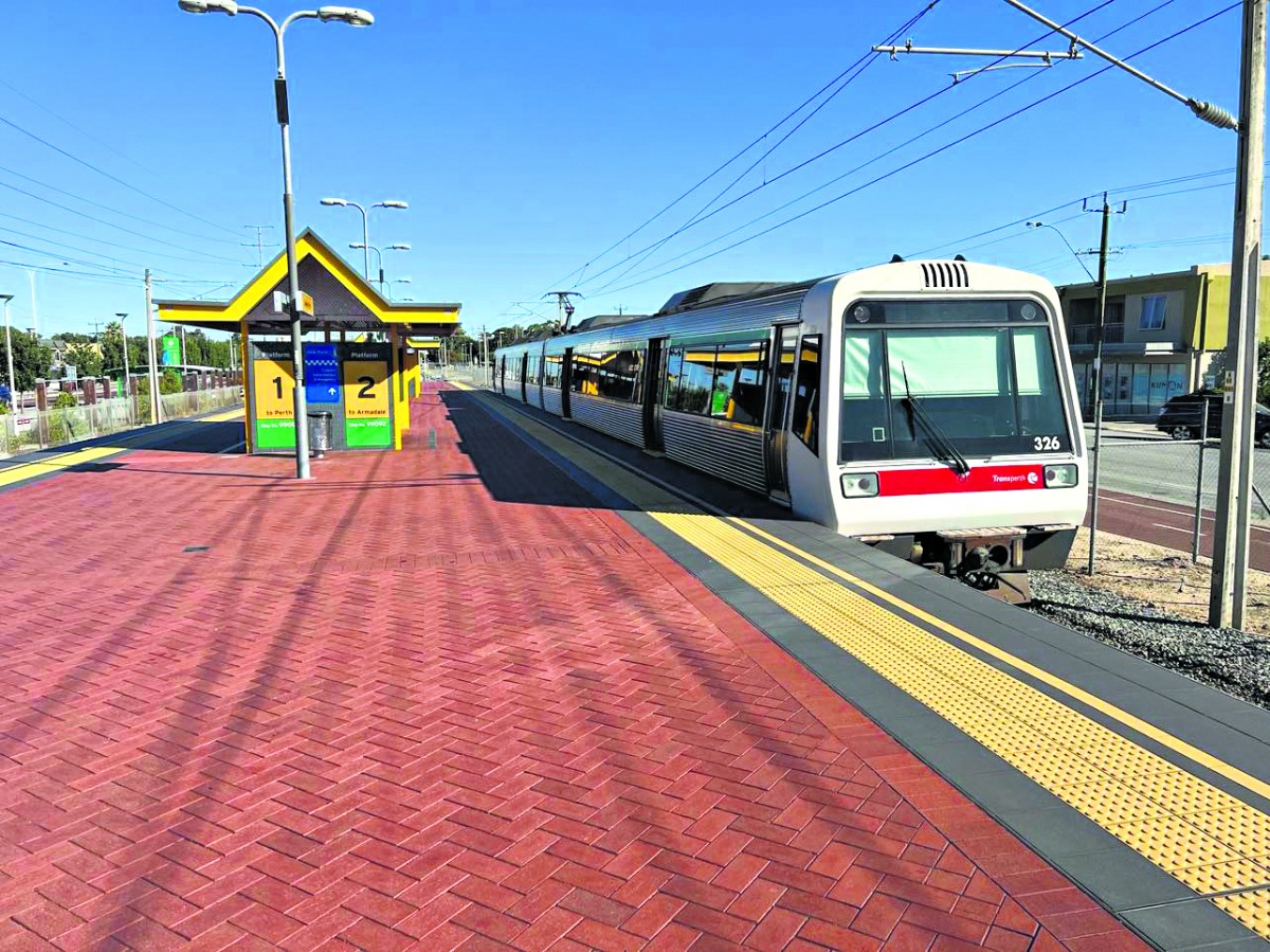 New stations for Queens Park and Cannington